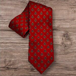 Men’s Red Christmas Tie with Small Festive Tree Pattern Holiday Necktie